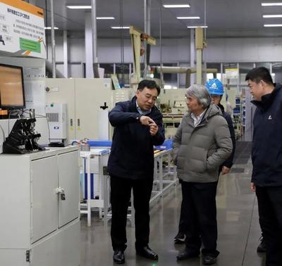 中國(guó)工程院院士譚建榮蒞臨山東臨工進(jìn)行參觀訪問(wèn)