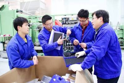 沈幣:勞模引&ldquo;創(chuàng)&rdquo;鑄就中鈔夢(mèng)_軍事_網(wǎng)